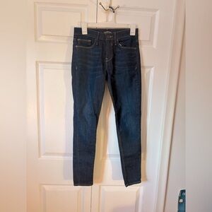 Women’s EXPRESS SZ 2 Mid Rise Ankle Legging jeans